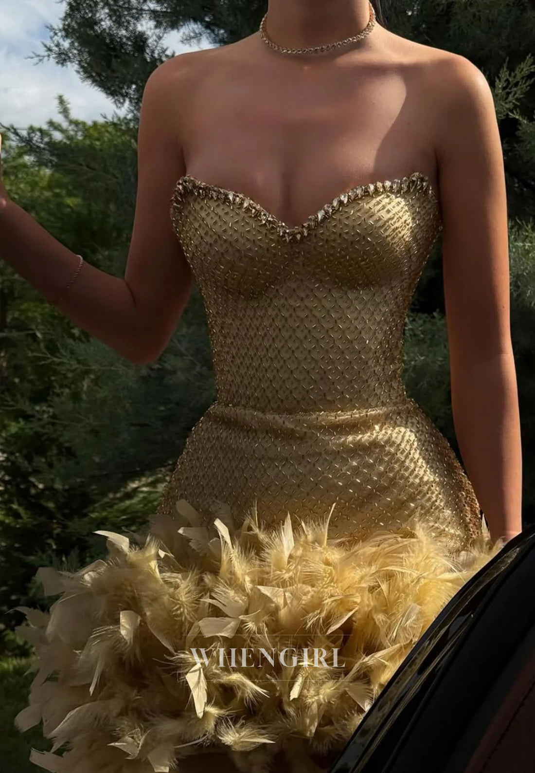 Sheath Beaded Feather Sleeveless Sweetheart Strapless Homecoming Dress