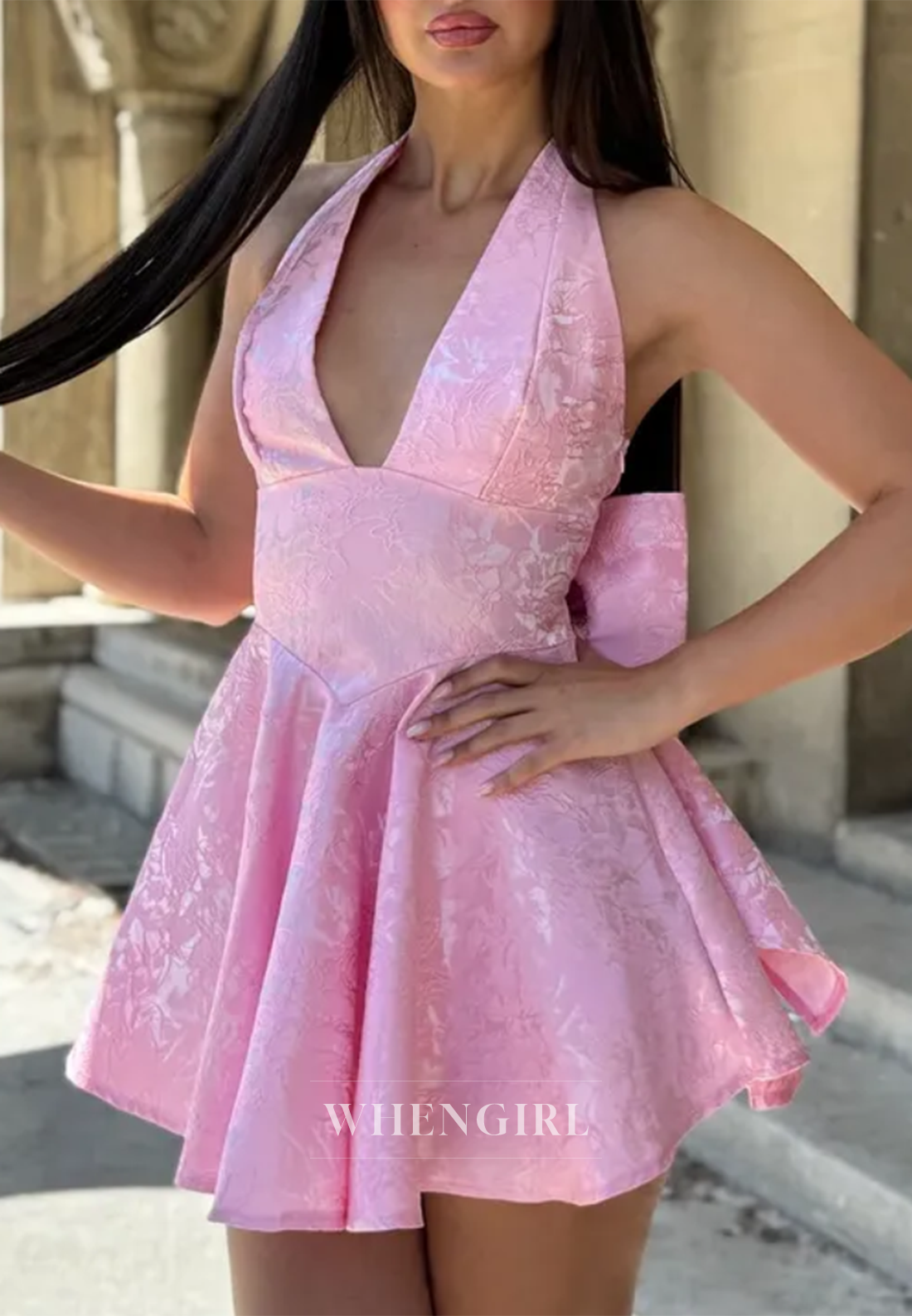 Halter V Neck Sleeveless A-Line Homecoming Dress Bowkot Lace Up Party Dress
