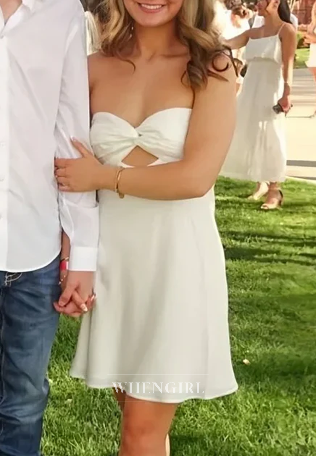 Sweetheart Sleeveless Cut Out Strapless Sheath Short Homecoming Dress