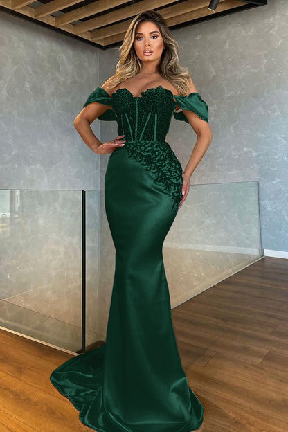 Stunning White Sweetheart Off the Shoulder Mermaid Evening Dress With Appliques