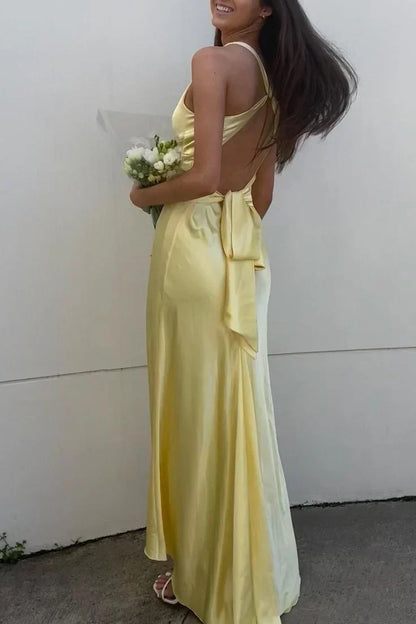 Elegant Meriamd Satin V Neck Prom Dress with Ruched Bodice