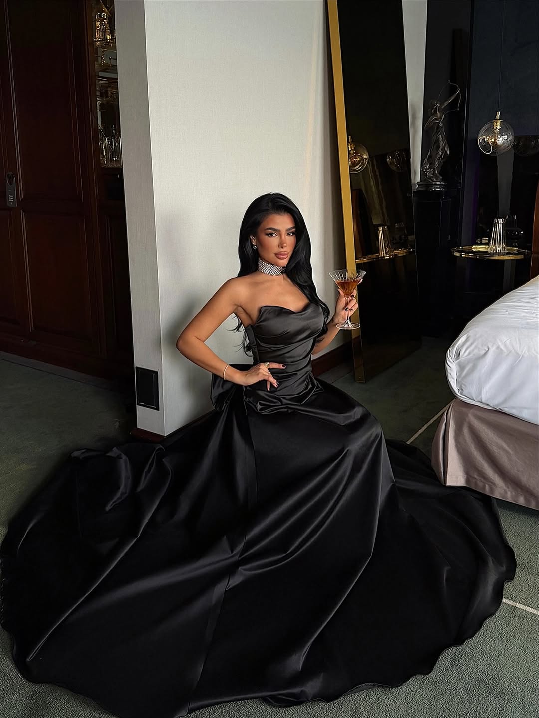 A-Line Pleated Graceful Semi-Sweetheart Black Sleeveless Bow-Knot Prom Dress