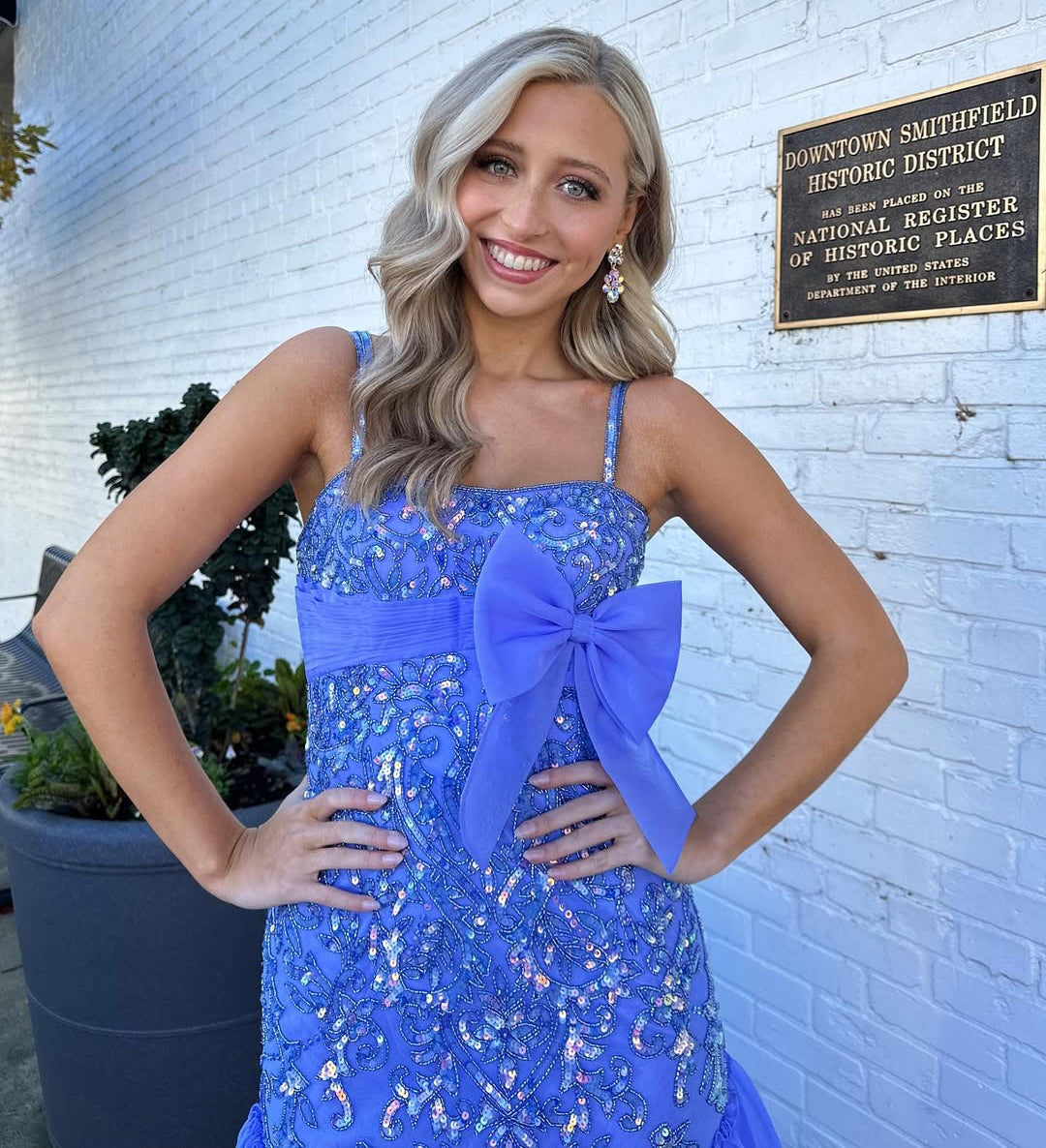 Mermaid Lace Beaded Prom Dresses for Women Evening Gowns with Chiffon Ruffles