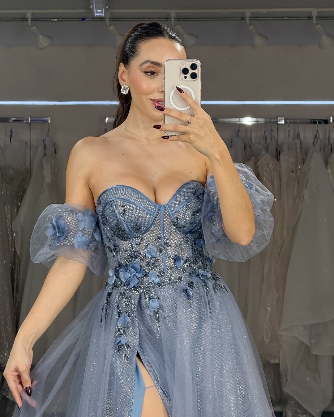 A Line Sweetheart Prom Dresses Long for Women Tulle Appliques Evening Gowns