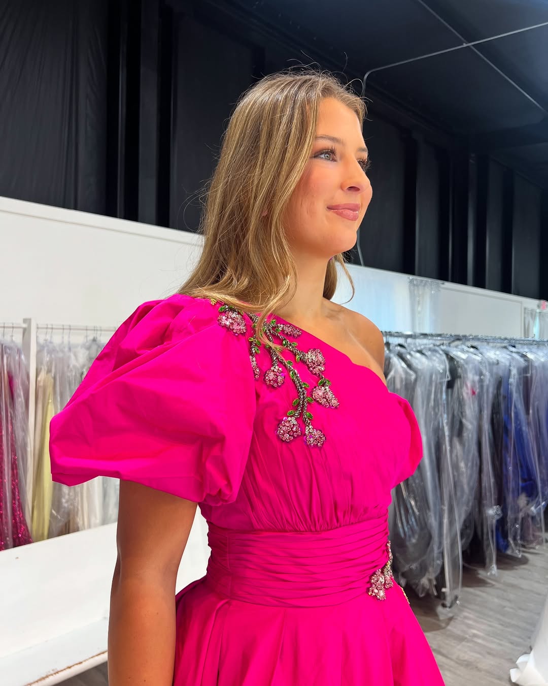 A Line Prom Dresses Long One Shoulder Satin Appliqued Evening Gowns