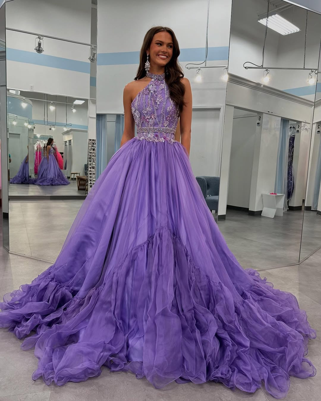 Regency A Line Tulle Beaded Prom Dresses Long Halter Neck Party Gowns