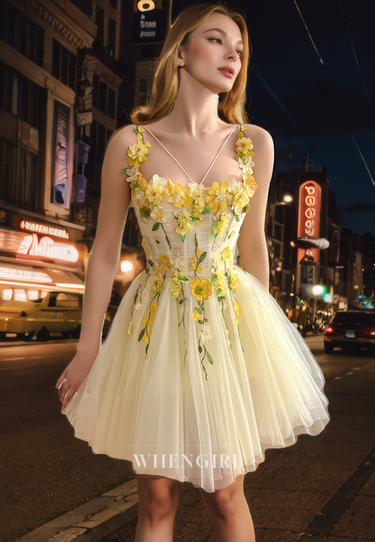 A-Line Strapless Straps Sleeveless Tulle Tiered Pleated Appliques Homecoming Dress