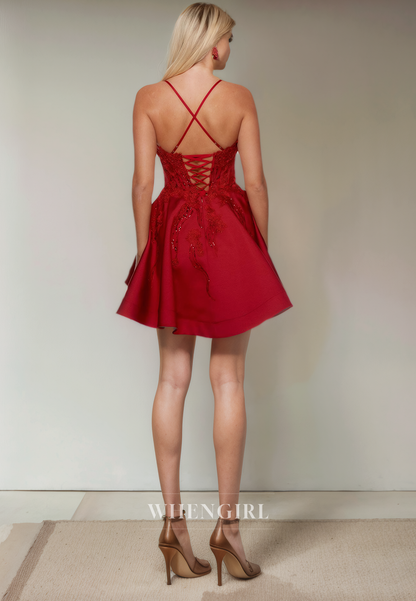 A-Line Strapless Straps Sleeveless Appliques Lace Up Homecoming Dress