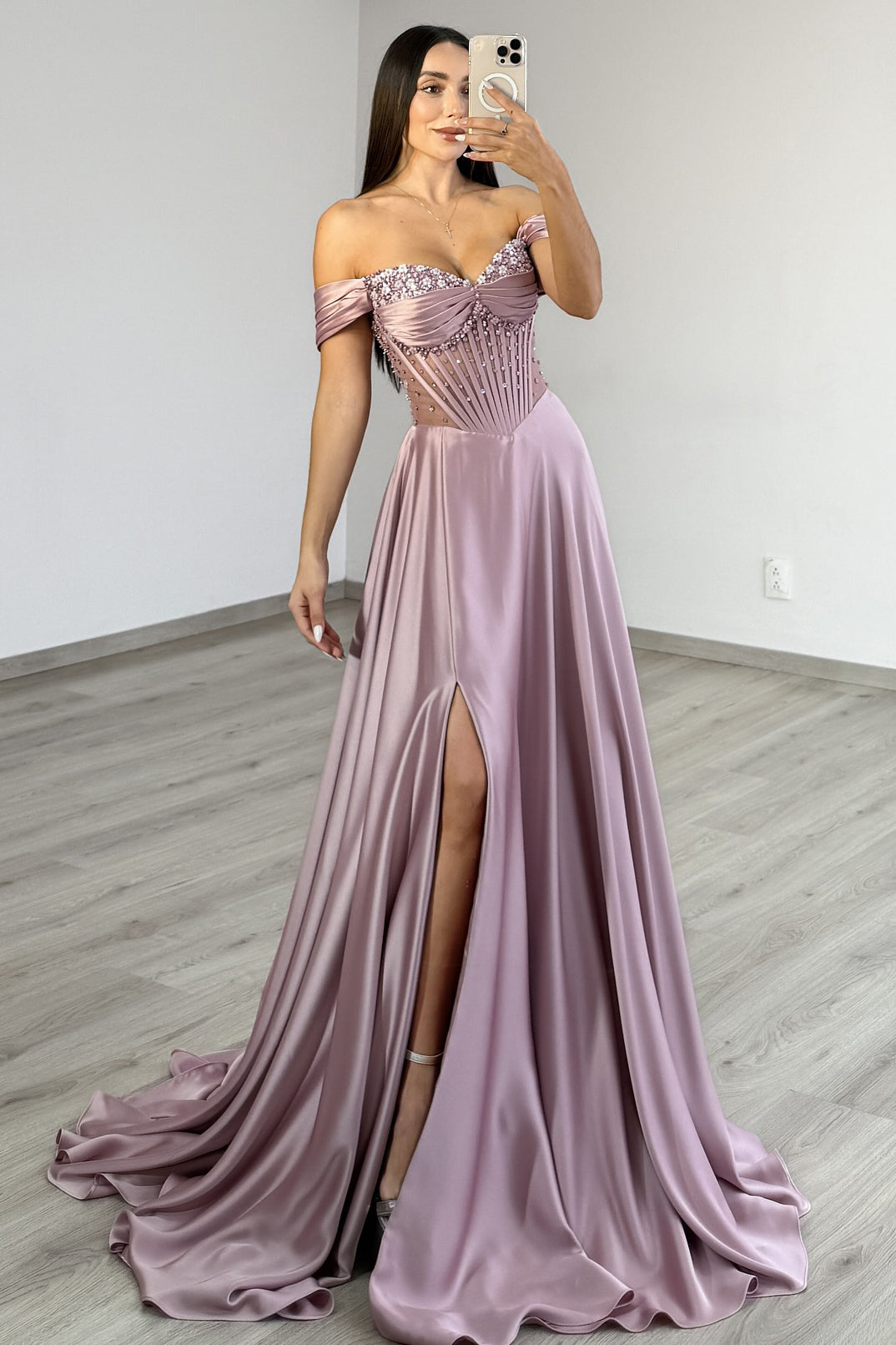 A Line Satin Beaded Prom Dresses Long Sweetheart Party Evening Gowns