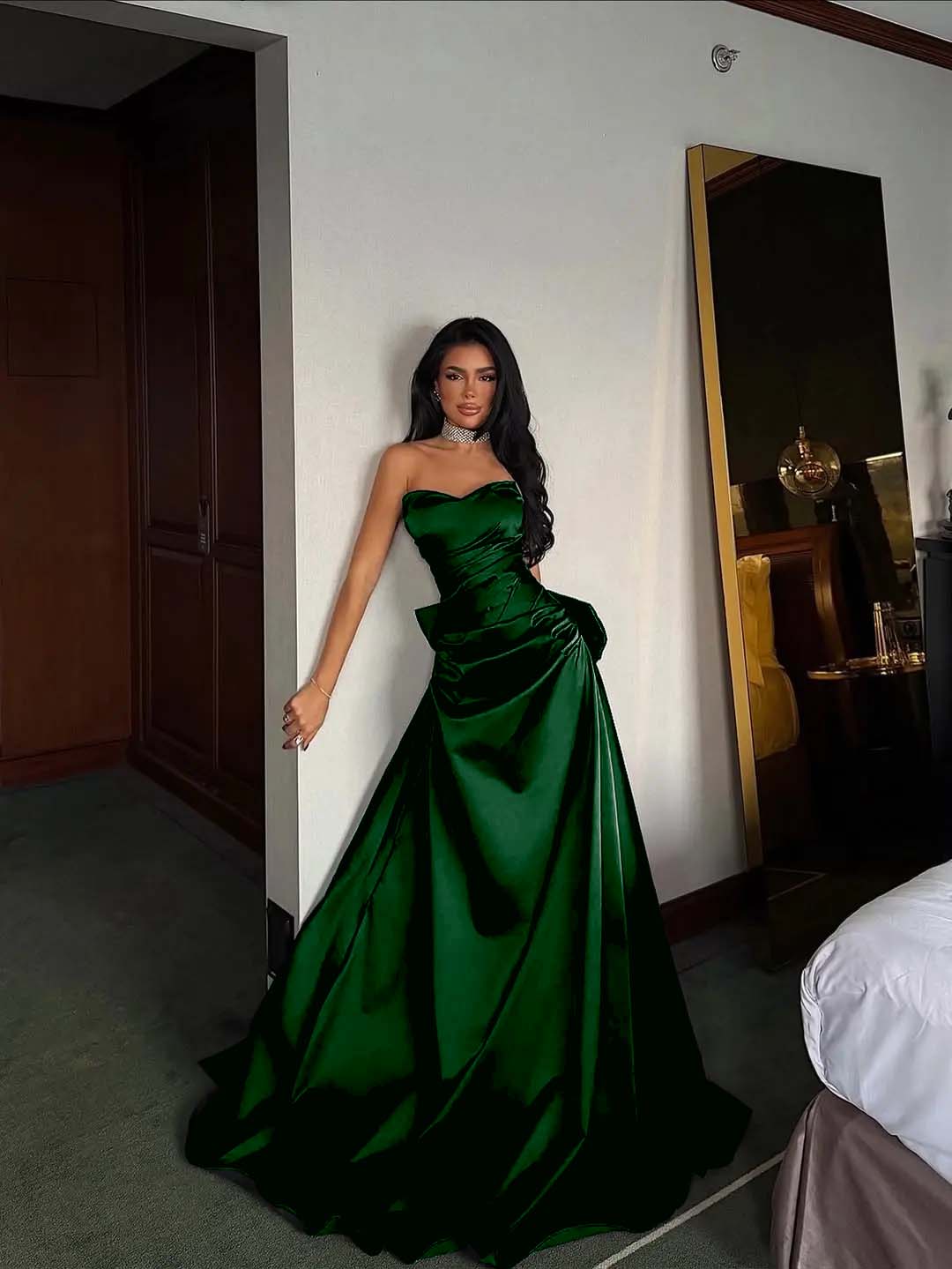 A-Line Pleated Graceful Semi-Sweetheart Black Sleeveless Bow-Knot Prom Dress