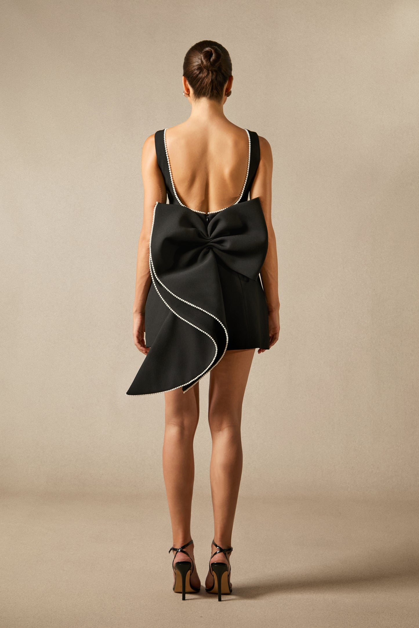 Bowknot Pearl Backless Mini Dress