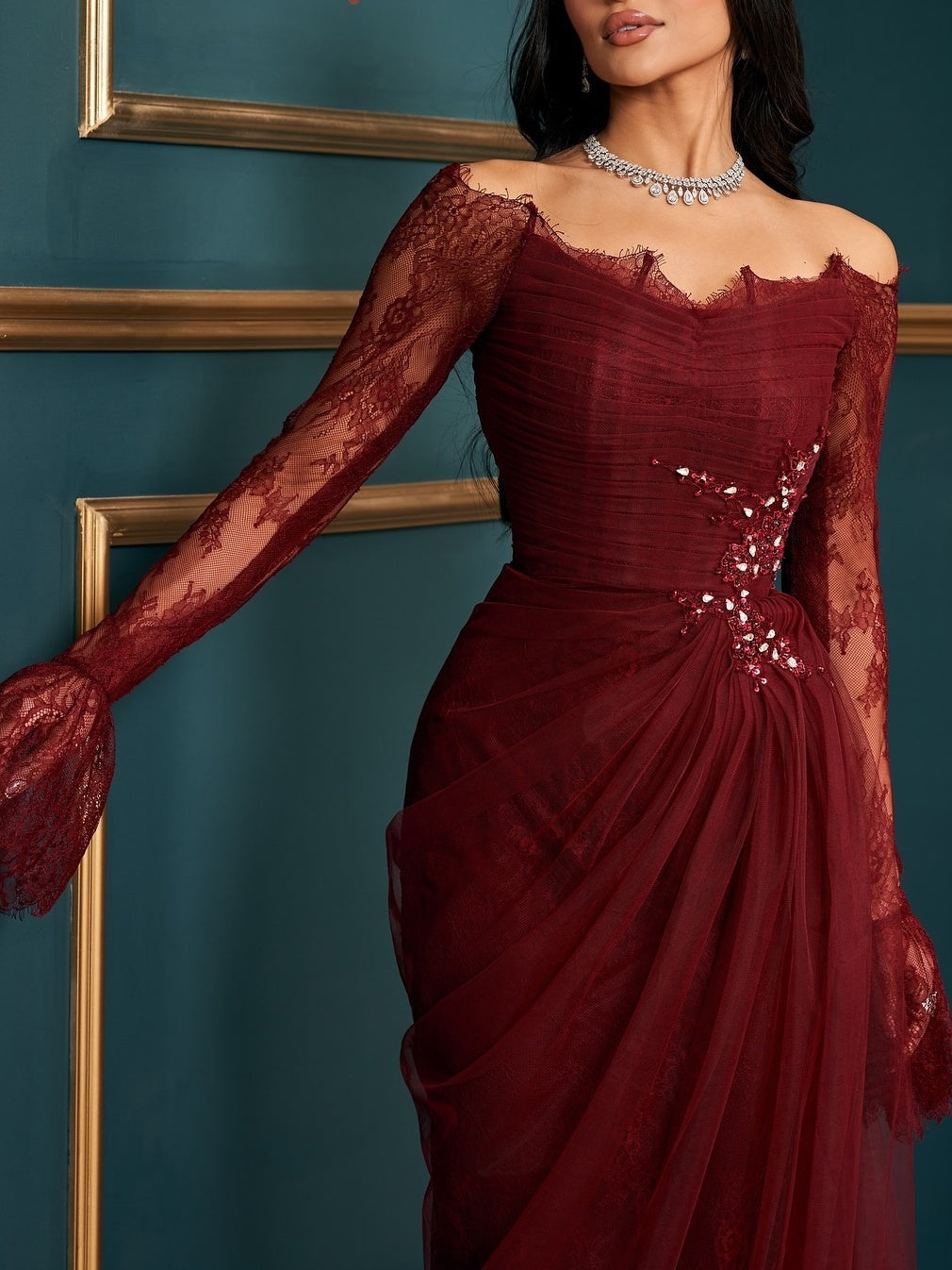 Elegant Lace Long Sleeve Bodycon Formal Dress
