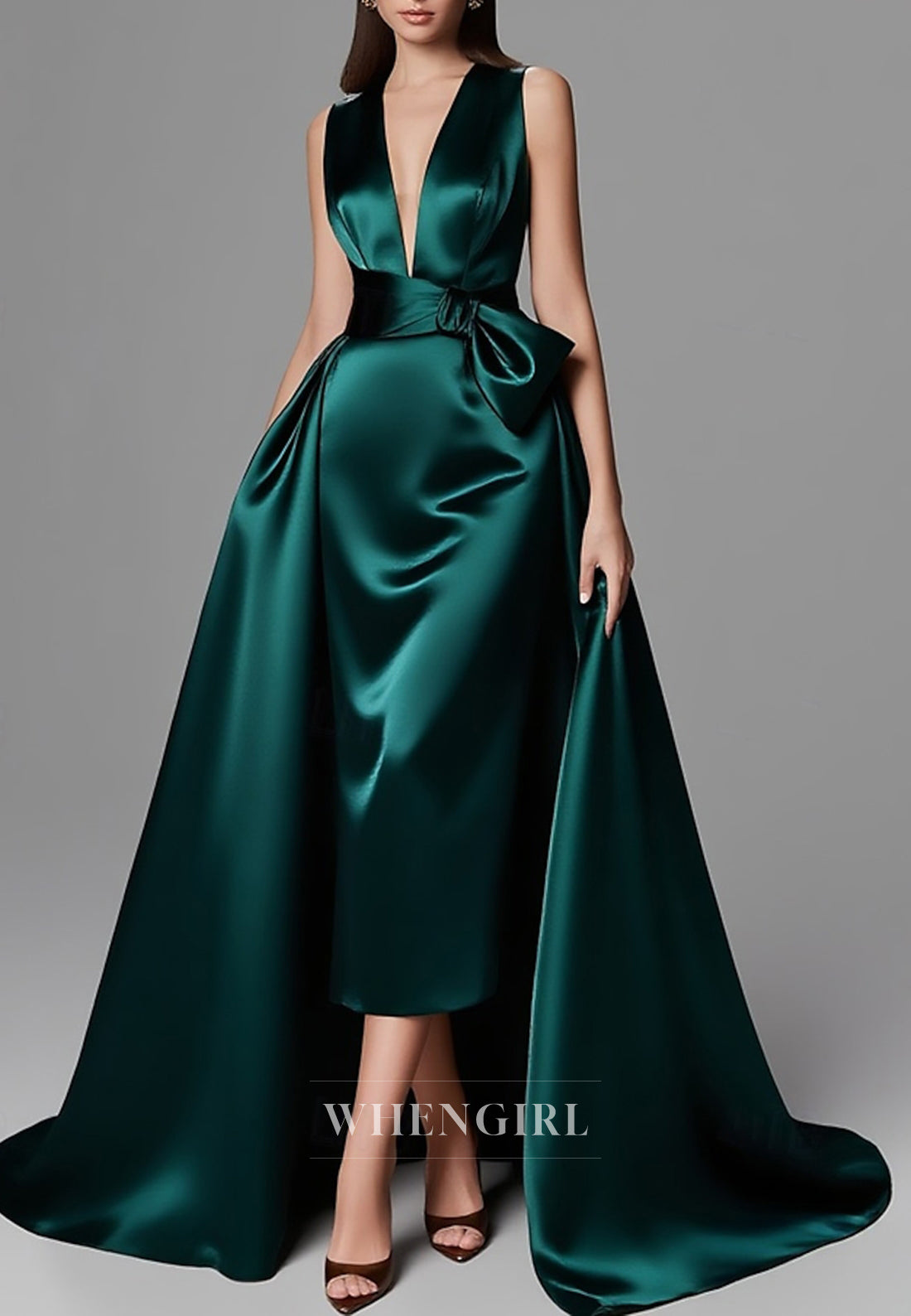 Sheath V Neck Sleeveless Sweep Train Mother of the Bride Dress