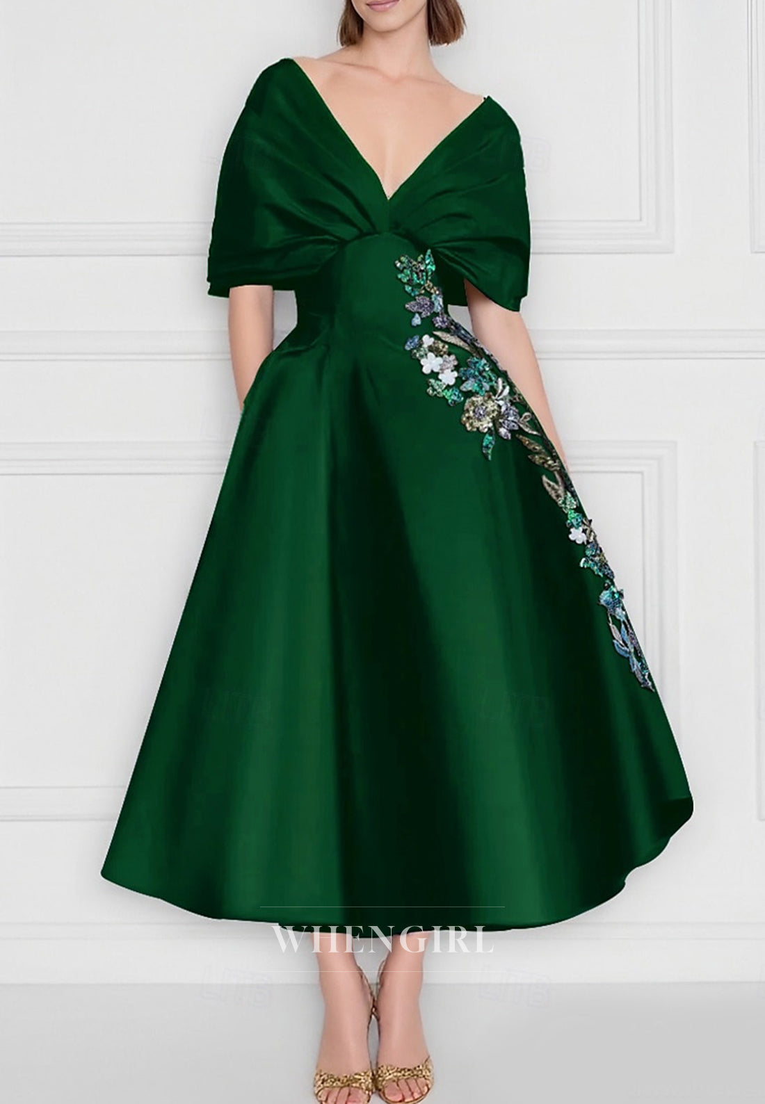 A-Line V Neck Short Sleeves Embrotdery Pleated Mother of the Bride Dress