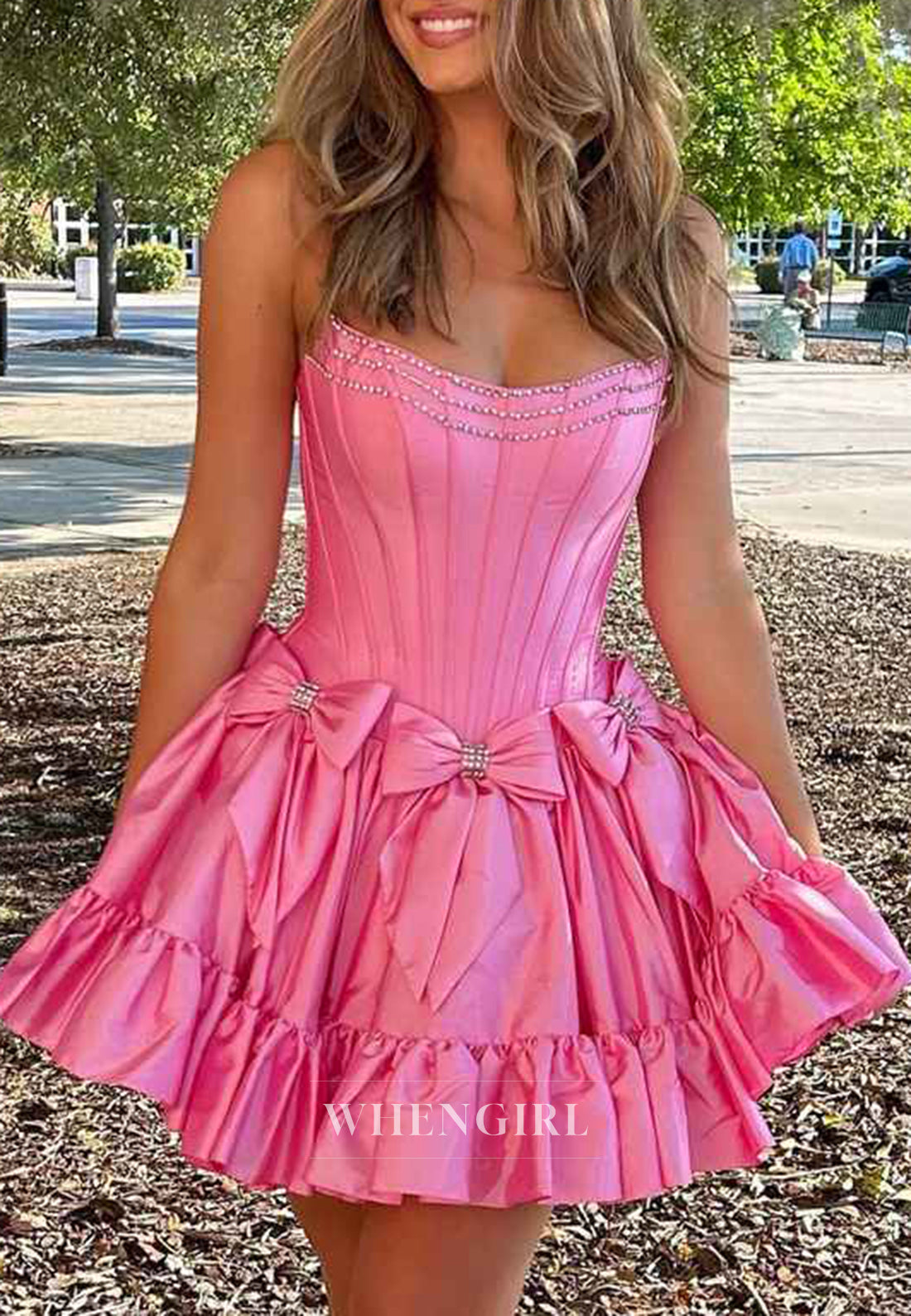 A-Line Sleeveless Beads Strapless Bowknot Homecoming Dress