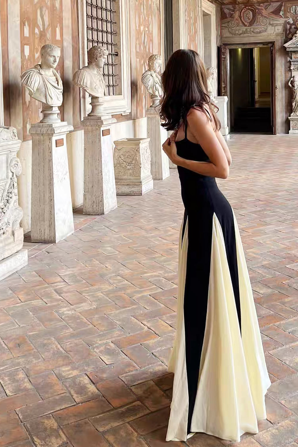 Black And White Charming A-line Spaghetti Strap Dress