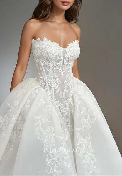 Ball Gown Sweetheart Sleeveless Beaded Appliqued Lace Wedding Dress with Court Train