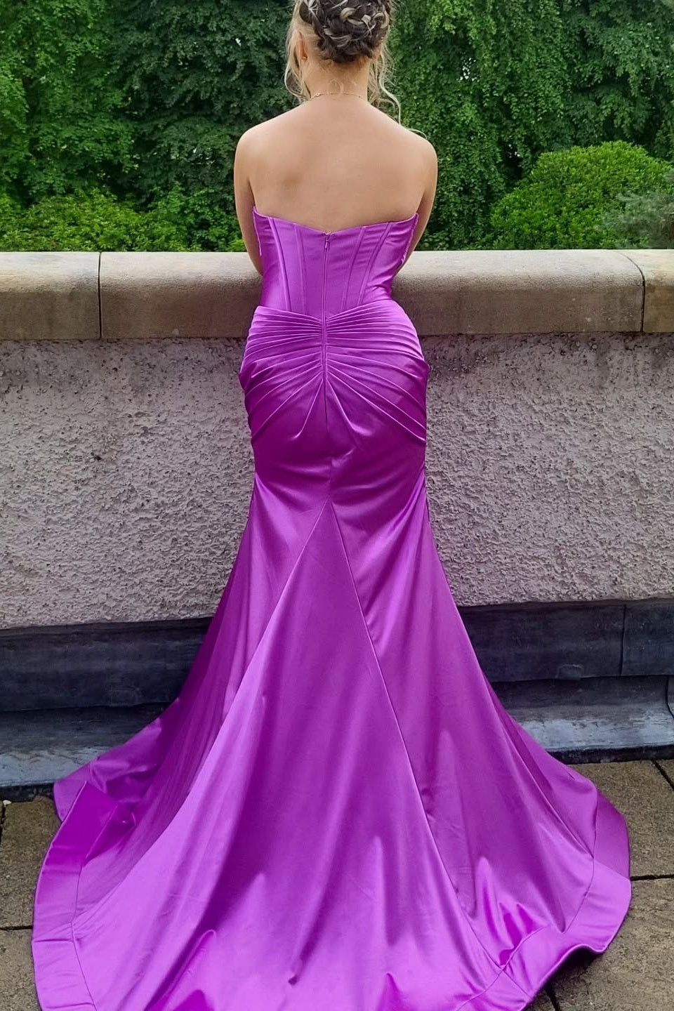 Red Satin Sweetheart Mermaid Long Formal Dress