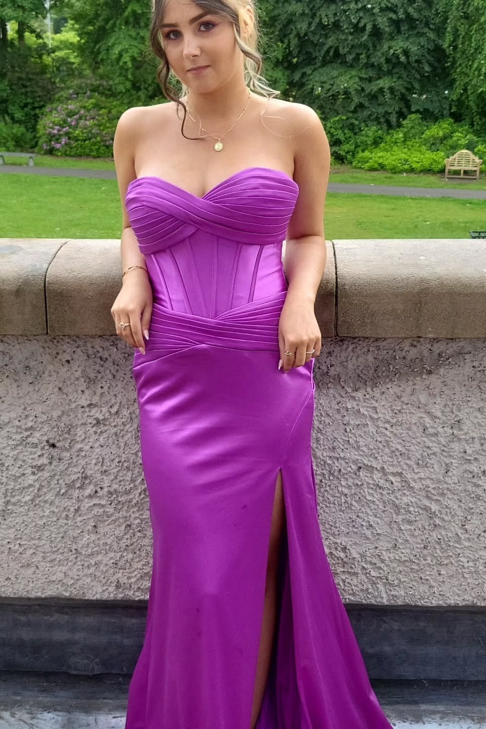 Red Satin Sweetheart Mermaid Long Formal Dress