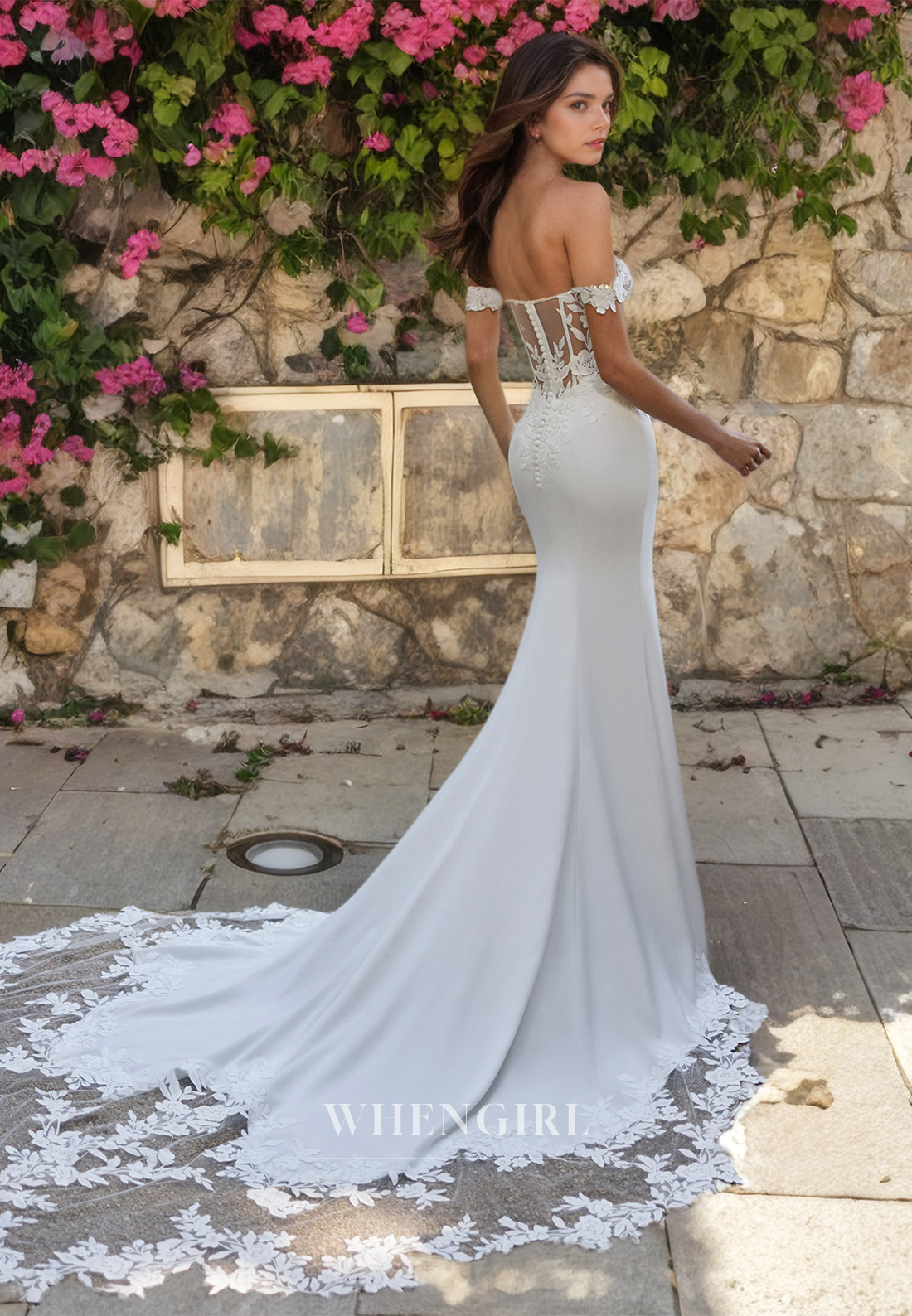 Off-Shoulder Sweetheart Sleeveless Mermaid Wedding Dress Sweep Train Satin Bridal Gowns with Appliques