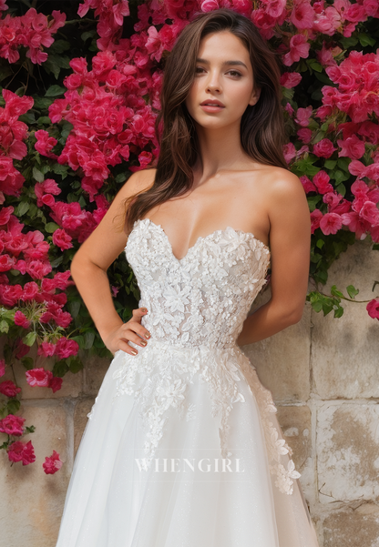A-Line Sweetheart Sleeveless Sweep Train Lace Beach Wedding Dress Boho Gowns with Appliques