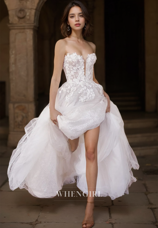 A-Line Sweetheart Sleeveless Sweep Train Pleats Lace Beach Wedding Dress Boho Gowns with Appliques
