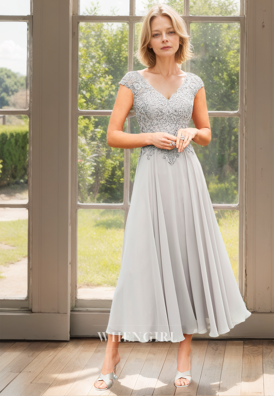 Cap Sleeves A-Line Sleeveless V-Neck Beads Pleats Chiffon Mother of Groom with Appliques Cocktail Dress