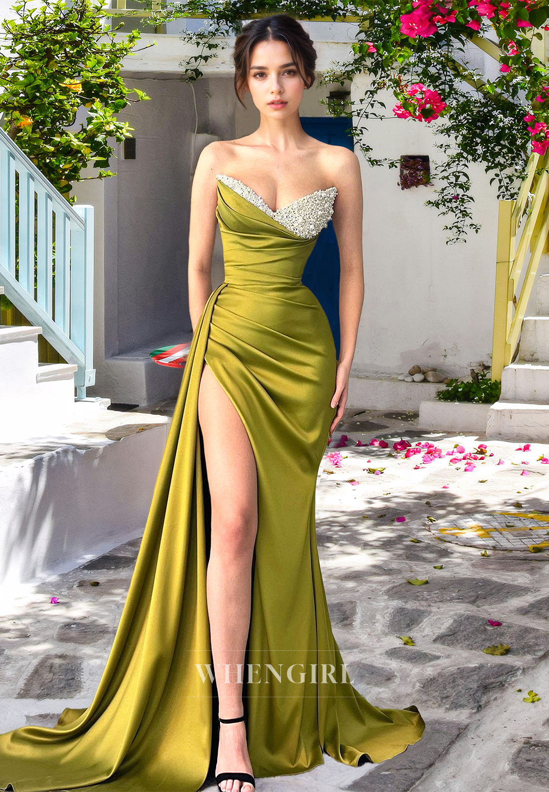 Striking Sweetheart Sleeveless Side Slit Sheath Satin Pleats Prom Party Dress with Beaded