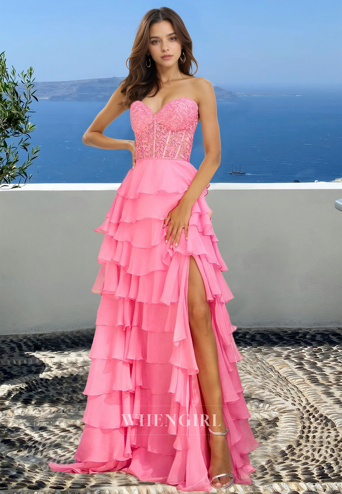 Glamorous A-Line Sweetheart Sleeveless Appliques Beaded Lace Prom Party Dress with Slit