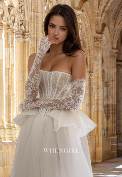 Glamorous A-Line Strapless Long Sleeves Pleated Tulle Beach Gowns Boho Wedding Dress with Appliques