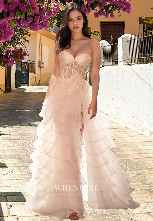 Romantic Sweetheart A-Line Beaded Tiered Lace Prom Dress Evening Gown with Applique