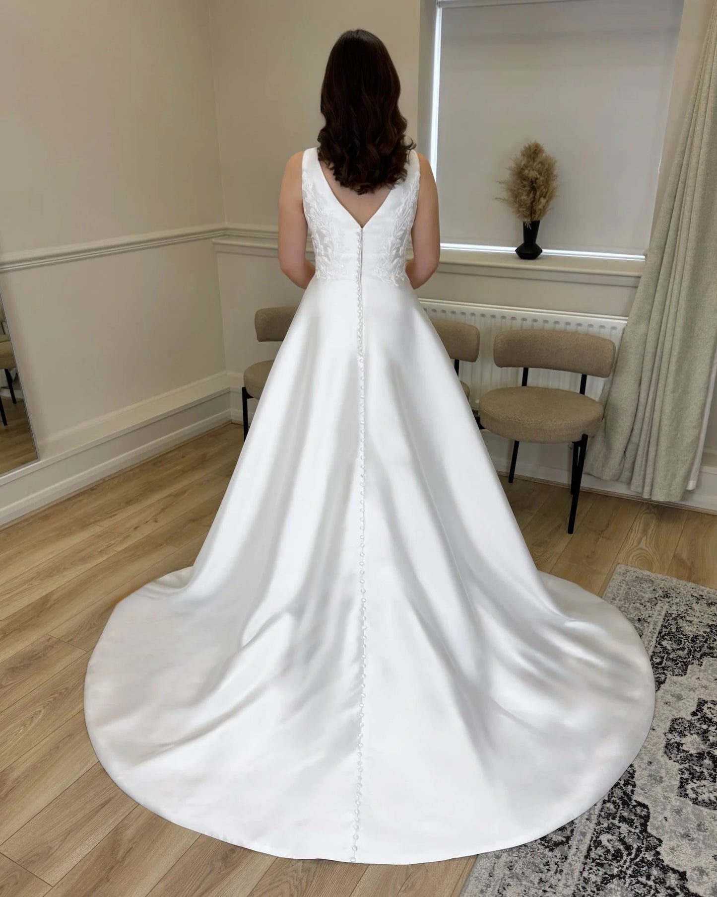 A-Line V Neck Long Sleeves Appliques Court Train Wedding Dress