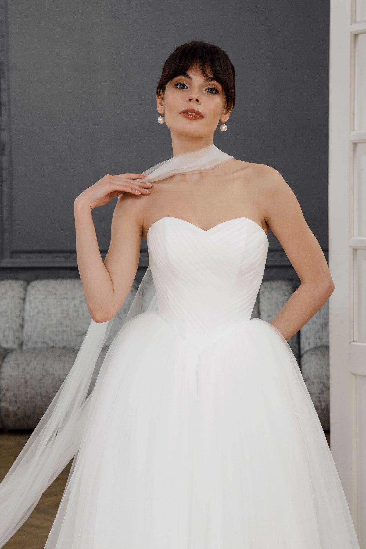 Sweetheart Wedding Dress with Flowing Tulle Skirt
