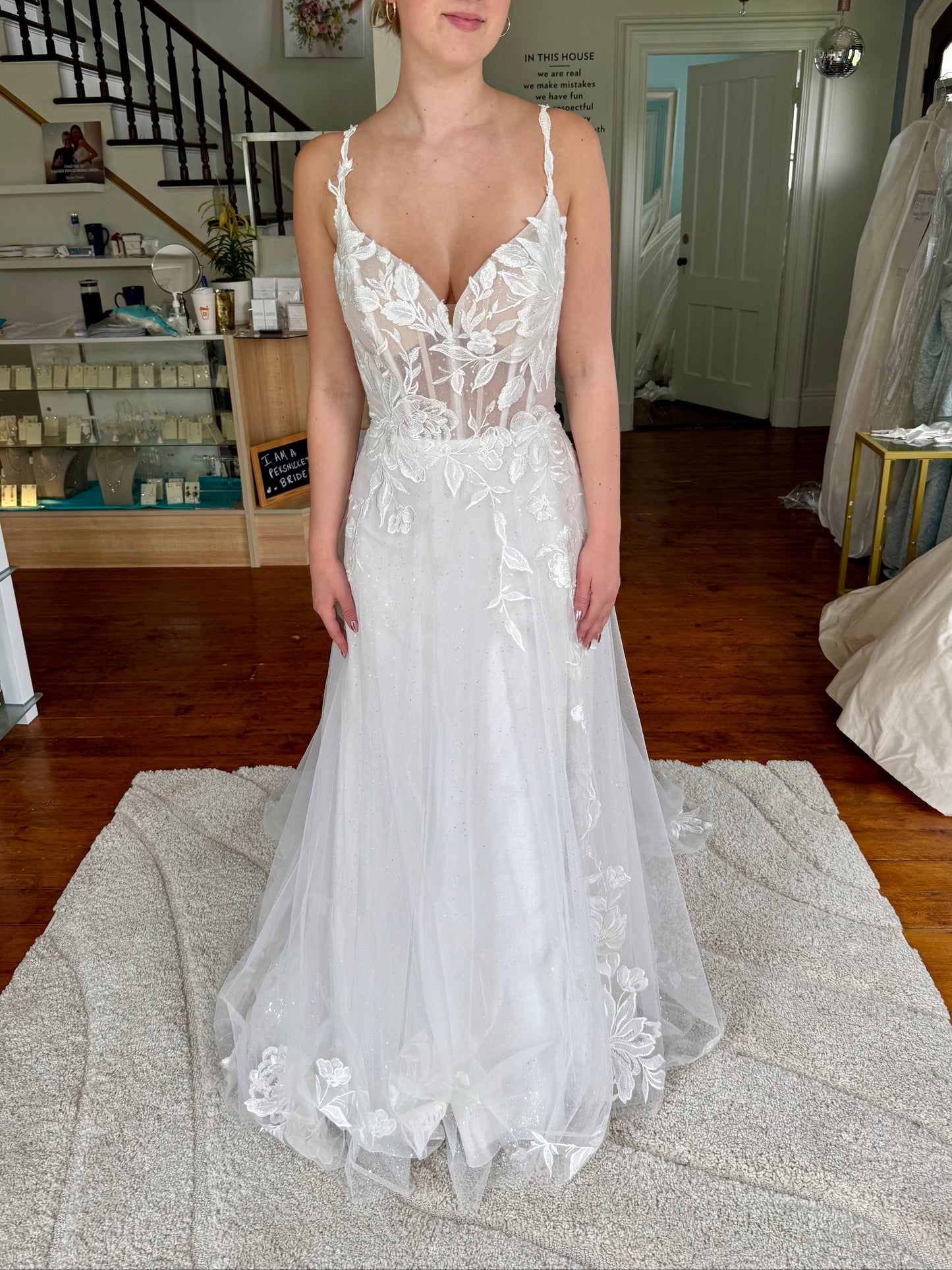 A-Line Appliqued V Back Sleeveless Wedding Dress