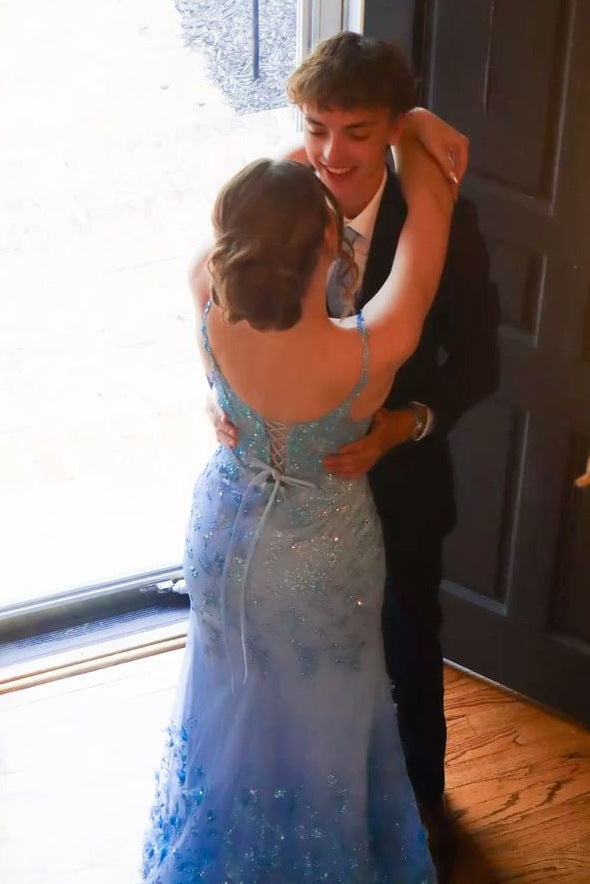 Blue Straps V-Neck Lace Appliques Sleeveless Mermaid Prom Dress