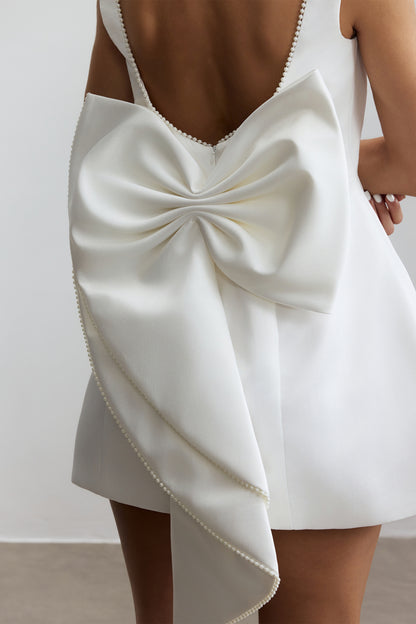 Bowknot Pearl Backless Mini Dress