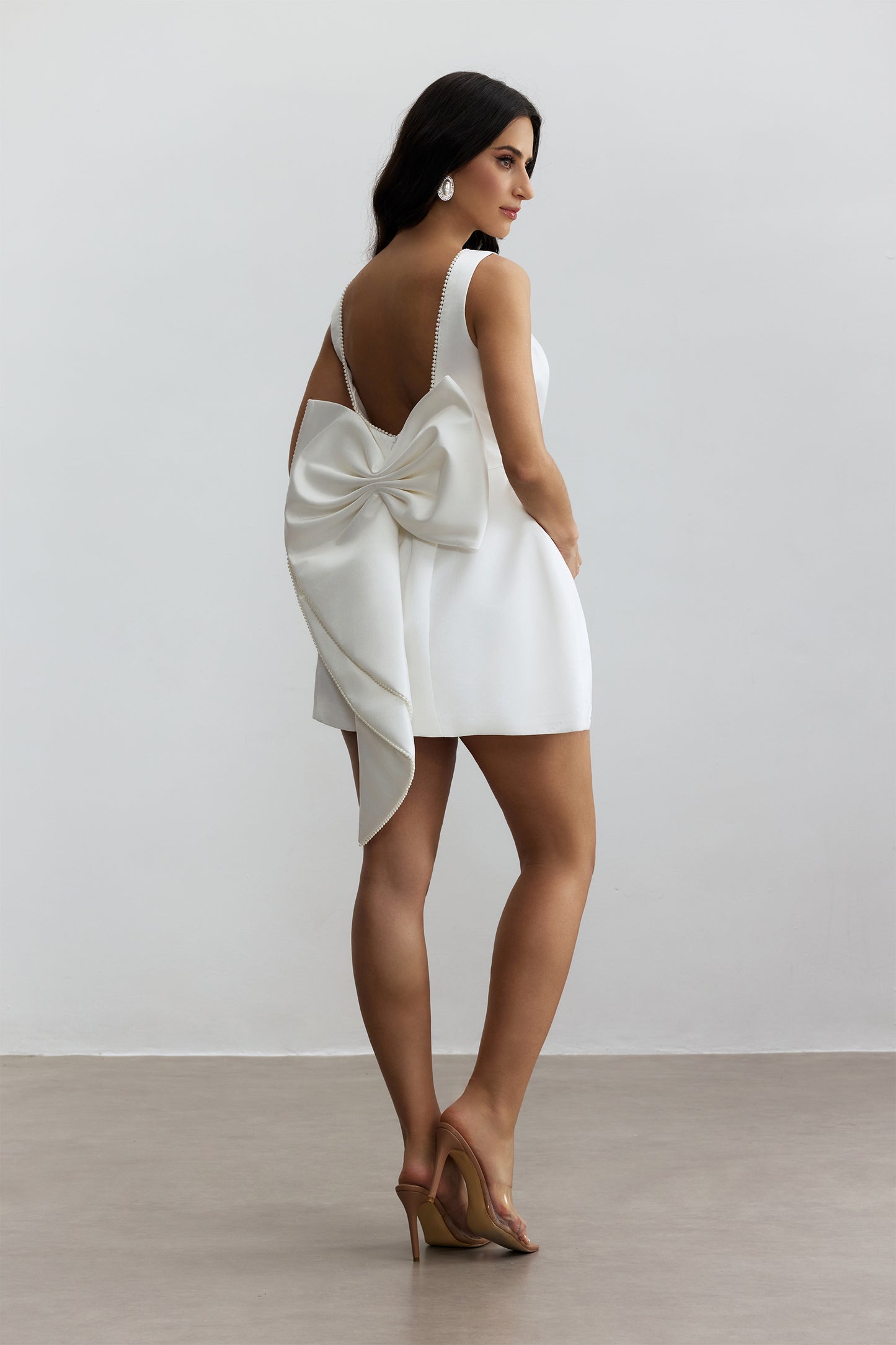 Bowknot Pearl Backless Mini Dress