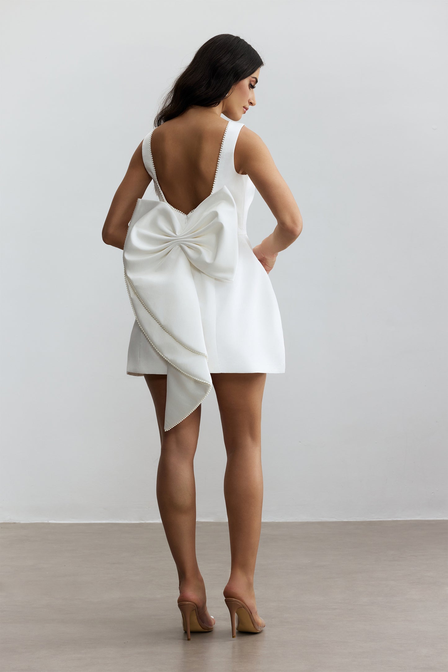 Bowknot Pearl Backless Mini Dress