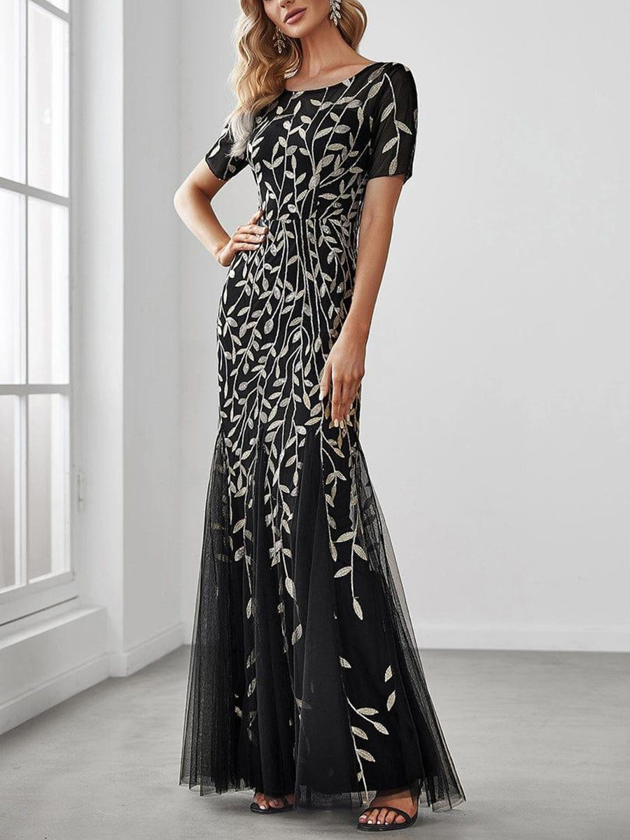 Sheath/Column Scoop Neck Short Sleeves Mother of the Bride Dress