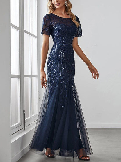 Sheath/Column Scoop Neck Short Sleeves Mother of the Bride Dress