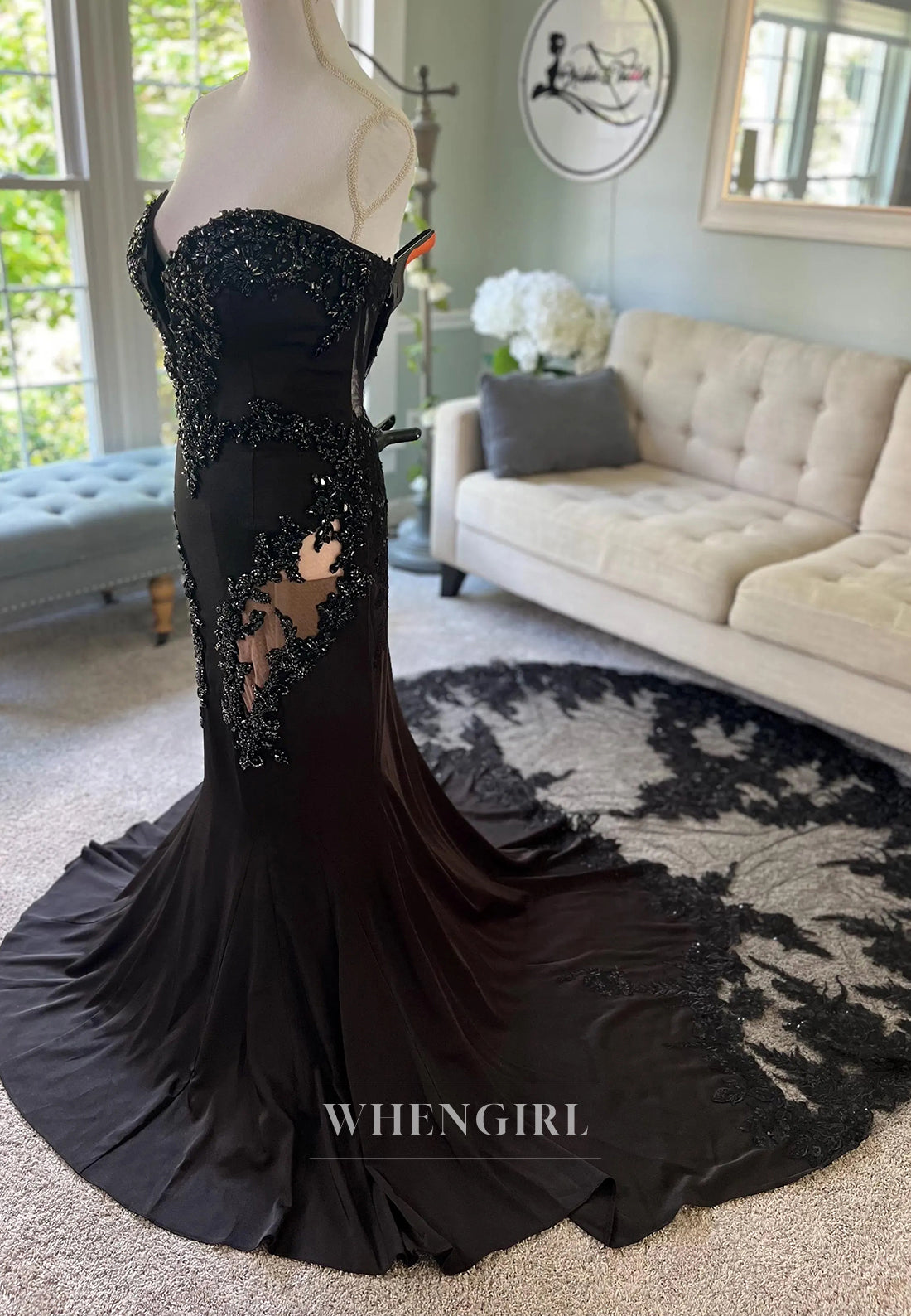 Black Mermaid Sweetheart Appliqued Sleeveless Beaded Chapel Train Wedding Dress