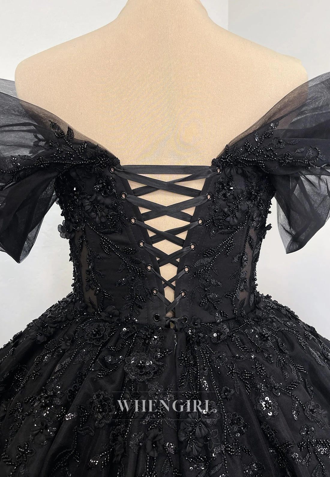 Black V Neck Cap Sleeves Beaded Appliques Lace Up A-Line Short Wedding Dress