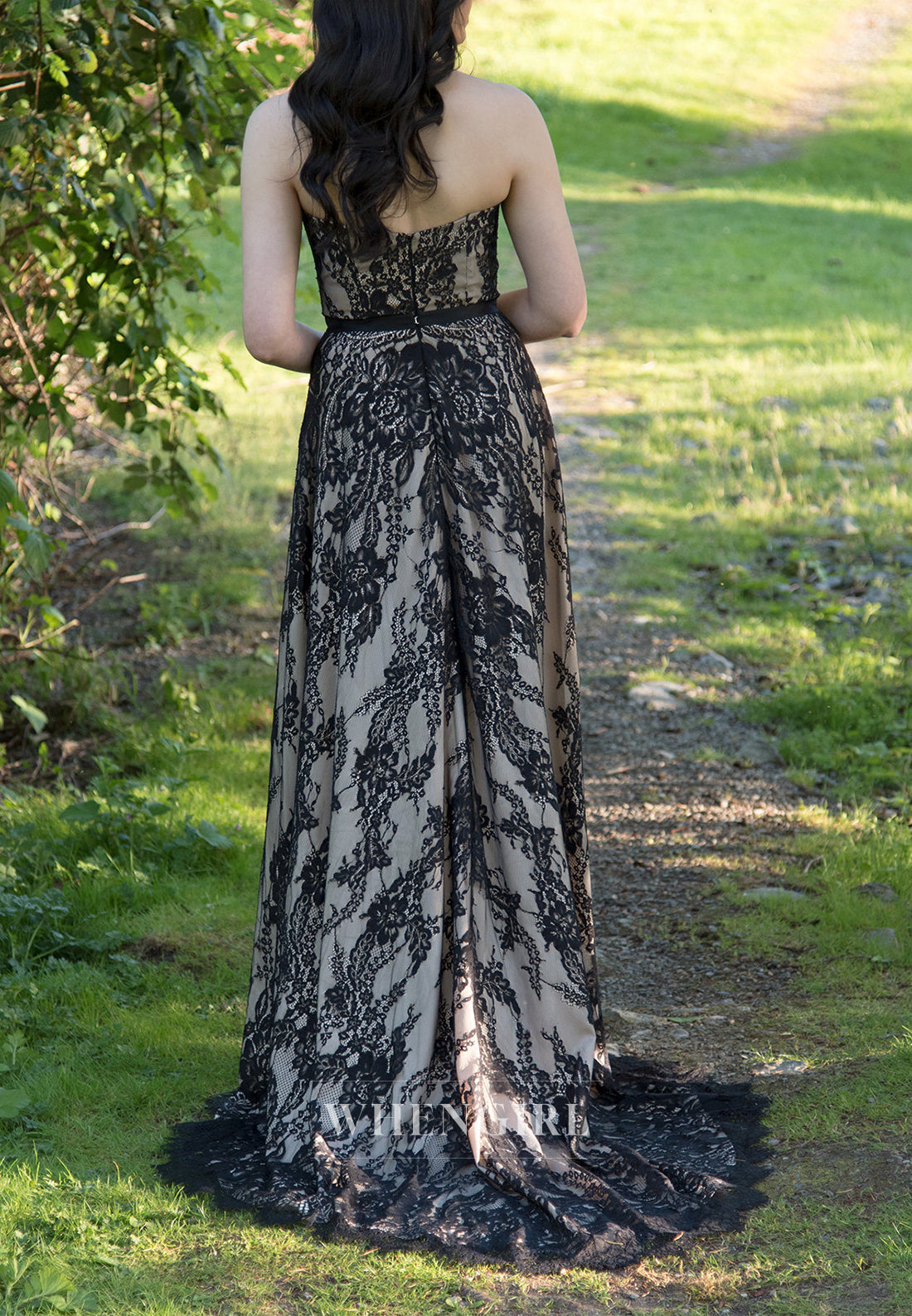 Column Sweetheart Sleeveless Appliqued Lace Back Zipper Sweep Train Wedding Dress