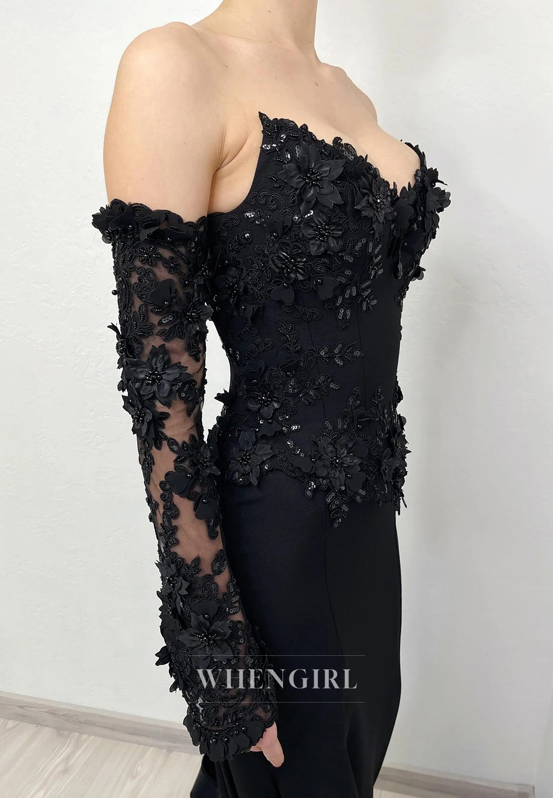 Black V Neck Long Sleeves Appliuqed Lace Mermaid Wedding Dress with Train