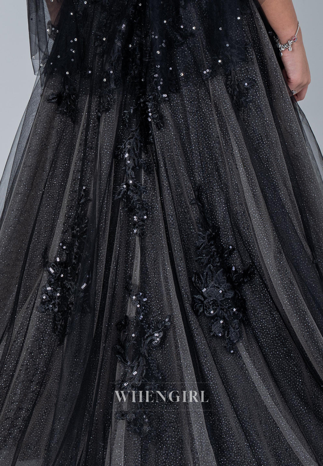 Black A-Line Sweetheart Appliqued Lace Beaded Sleeveless Court Train Wedding Dress