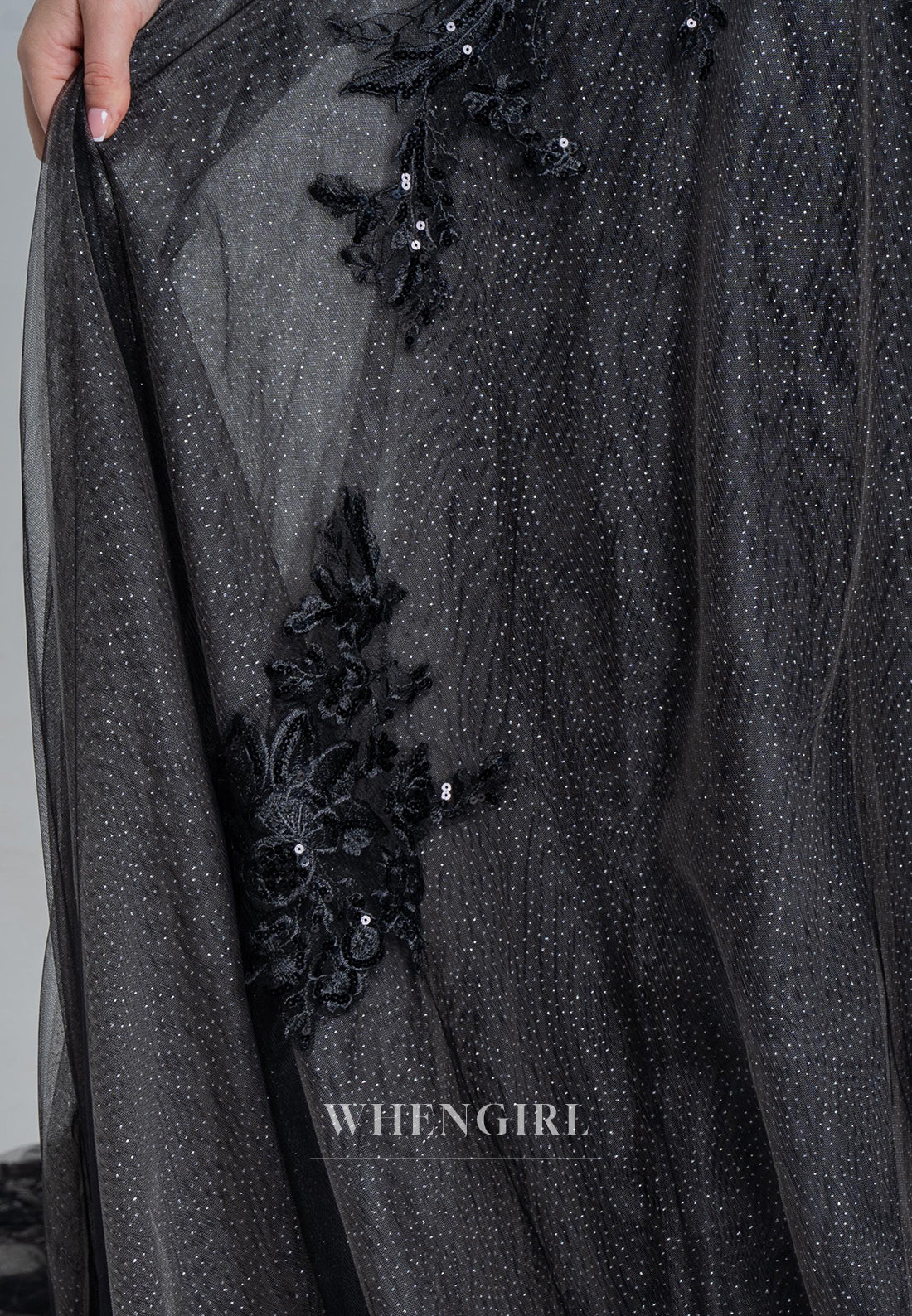 Black A-Line Sweetheart Appliqued Lace Beaded Sleeveless Court Train Wedding Dress