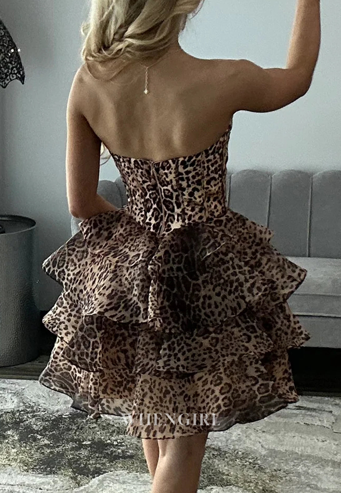 A-Line Multi Tiered Ruffles Sweetheart Sleeveless Short Homecoming Dress