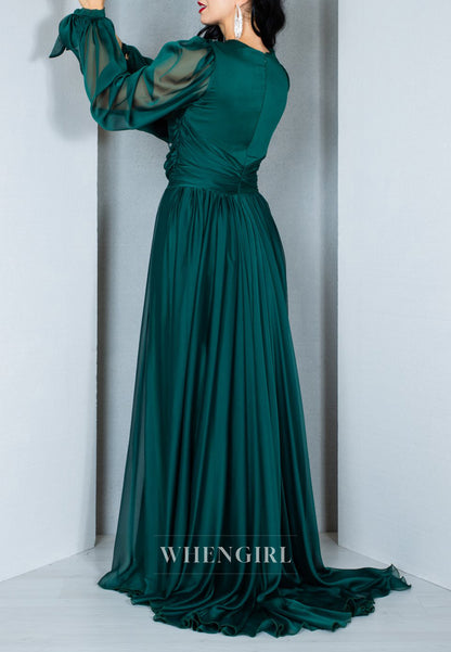Green V Neck Long Sleeves Beaded A-Line Mother of the Bride Dress