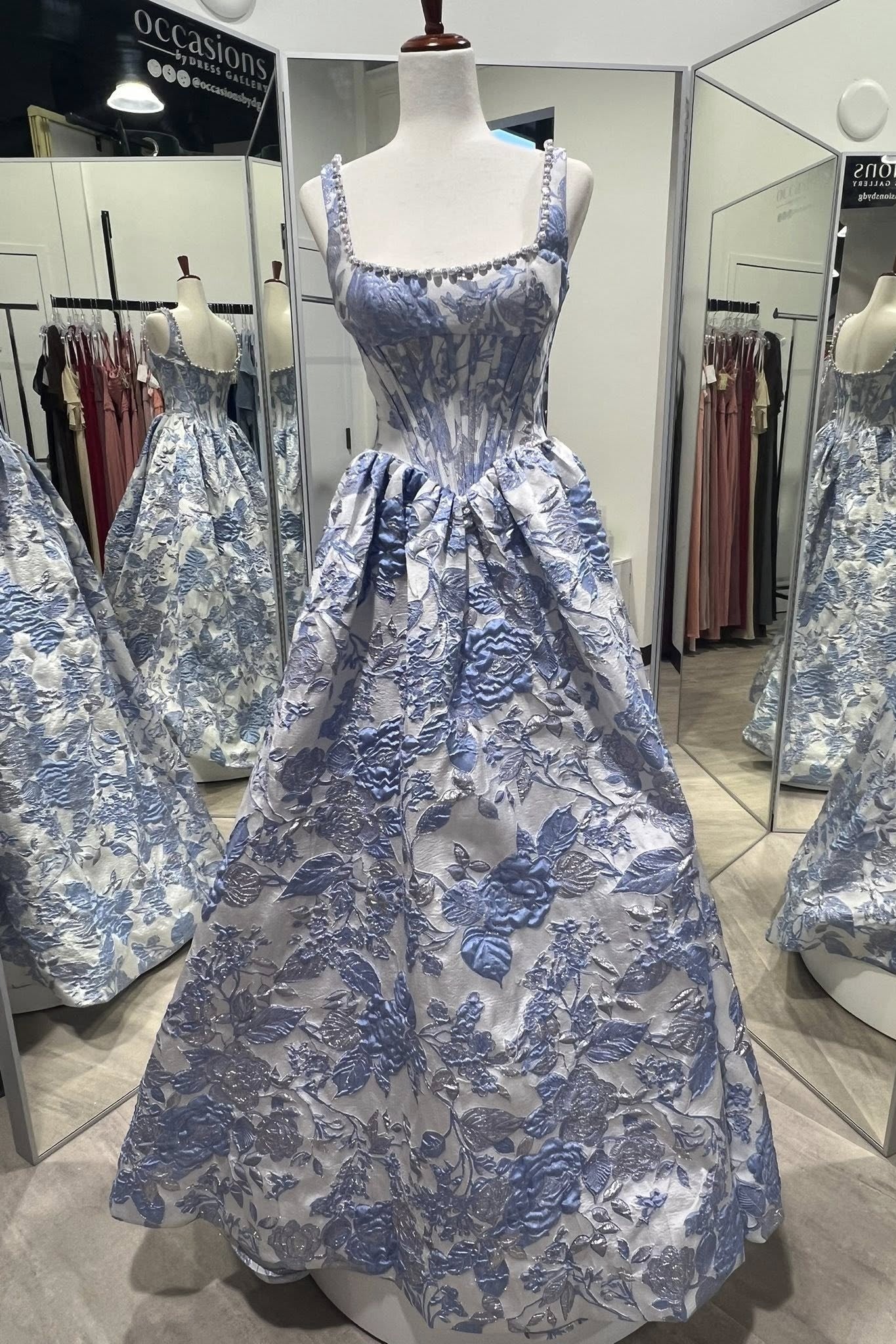 Straps Lavender Jacquard Long Dress with Pearl