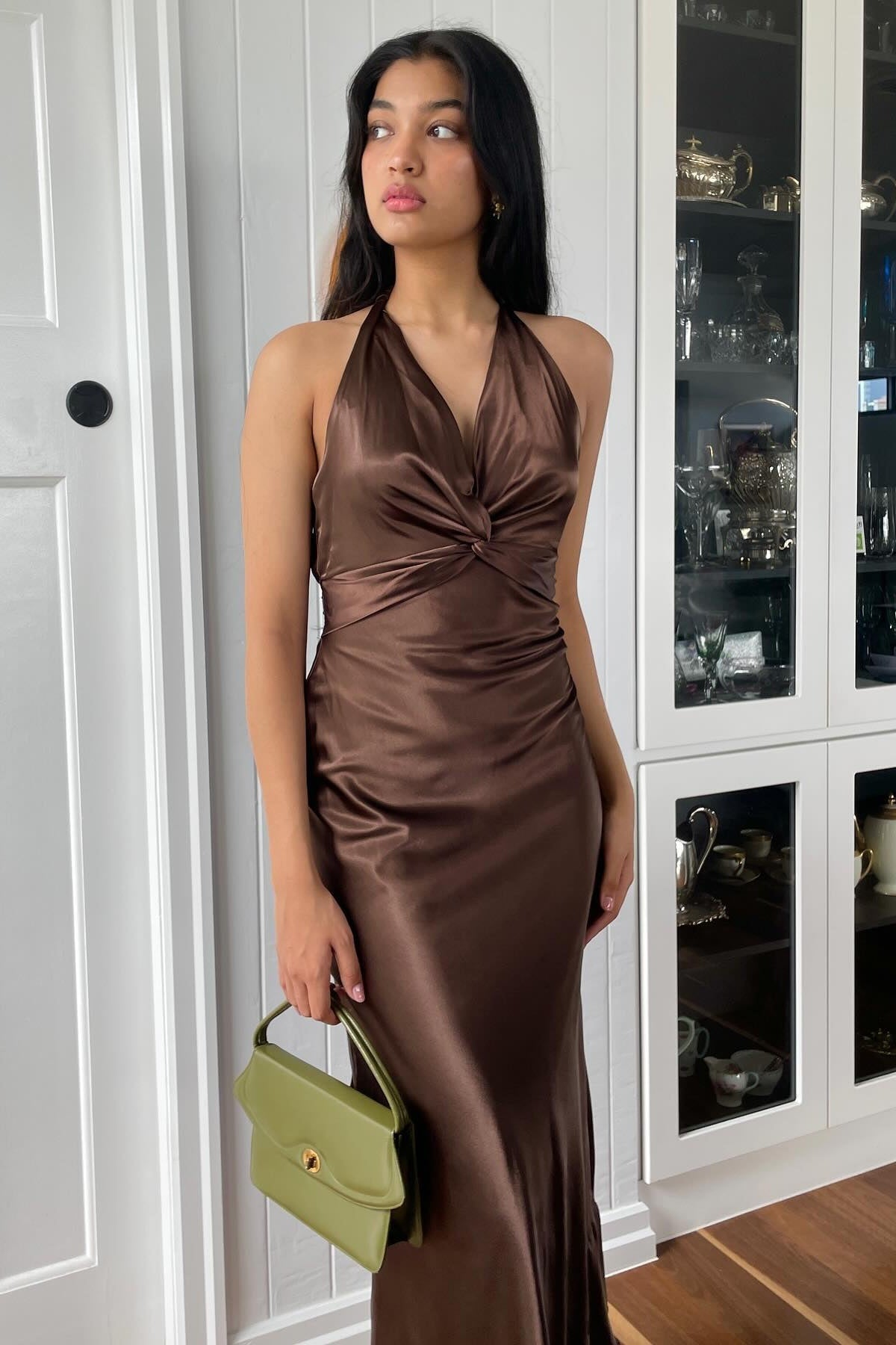 Elegant Meriamd Satin V Neck Prom Dress with Ruched Bodice